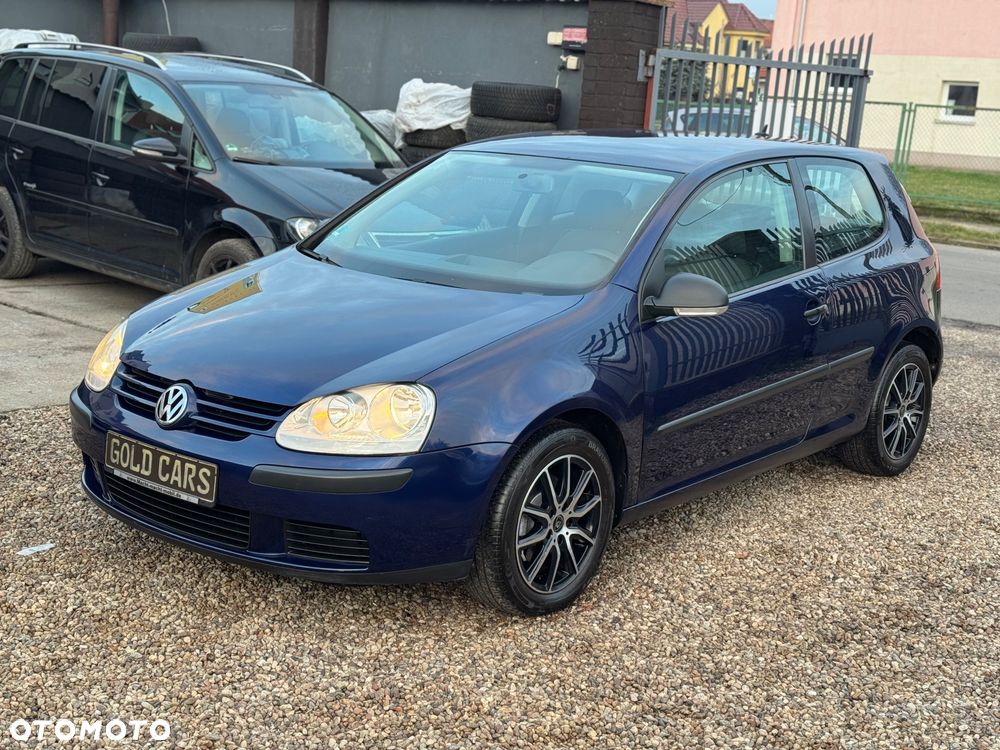 Volkswagen Golf 1.9 TDI Tour Edition - 2