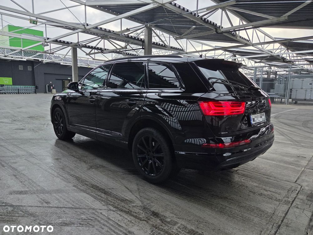Audi Q7 2018 photo 5