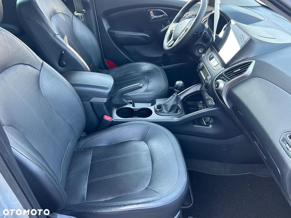 Hyundai ix35 - 13