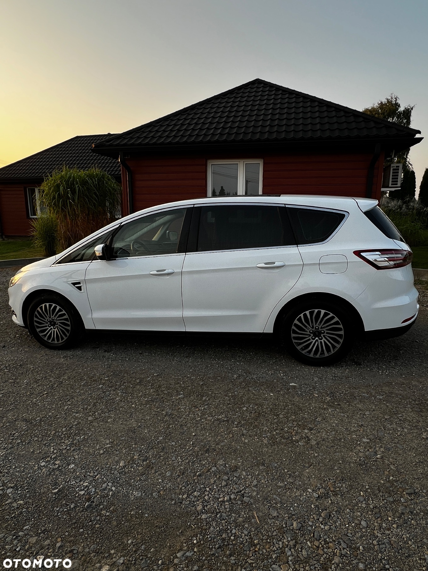 Ford S-Max 2.0 EcoBlue Titanium - 9
