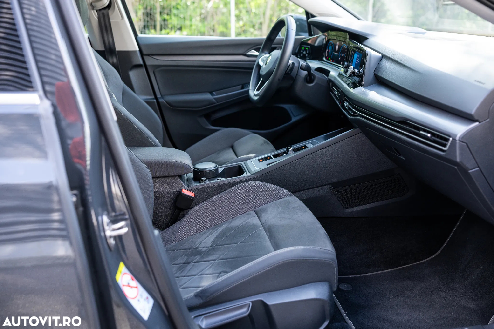 Volkswagen Golf 2.0 TDI DSG Style - 25