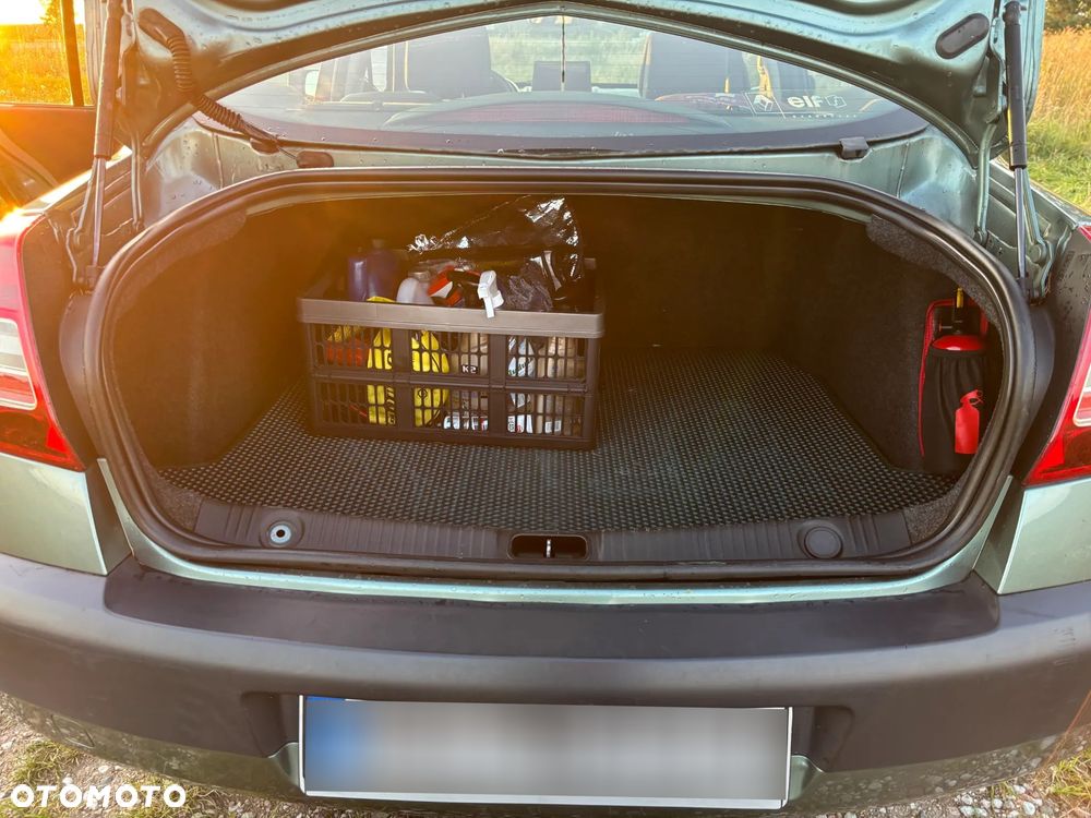 Renault Megane 1.6 Confort Expression - 19