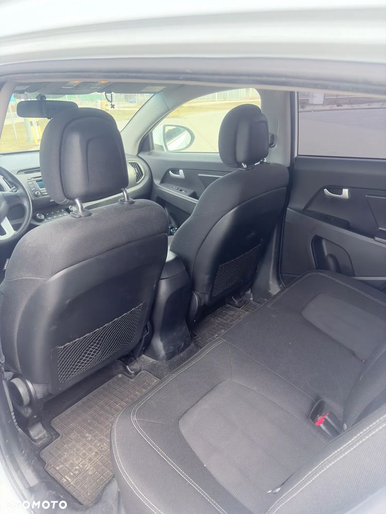 Kia Sportage 1.6 GDI L 2WD - 12