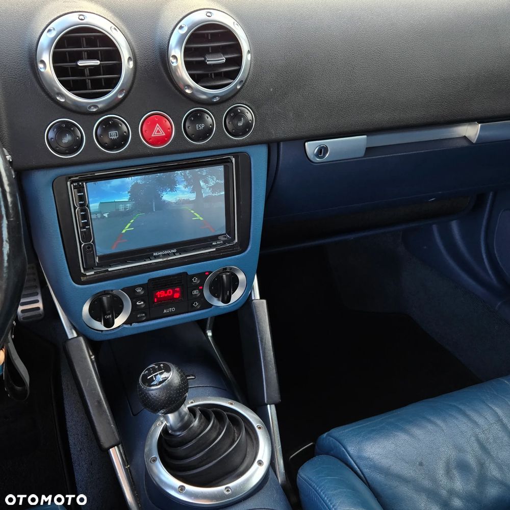 Audi TT Coupé - 35