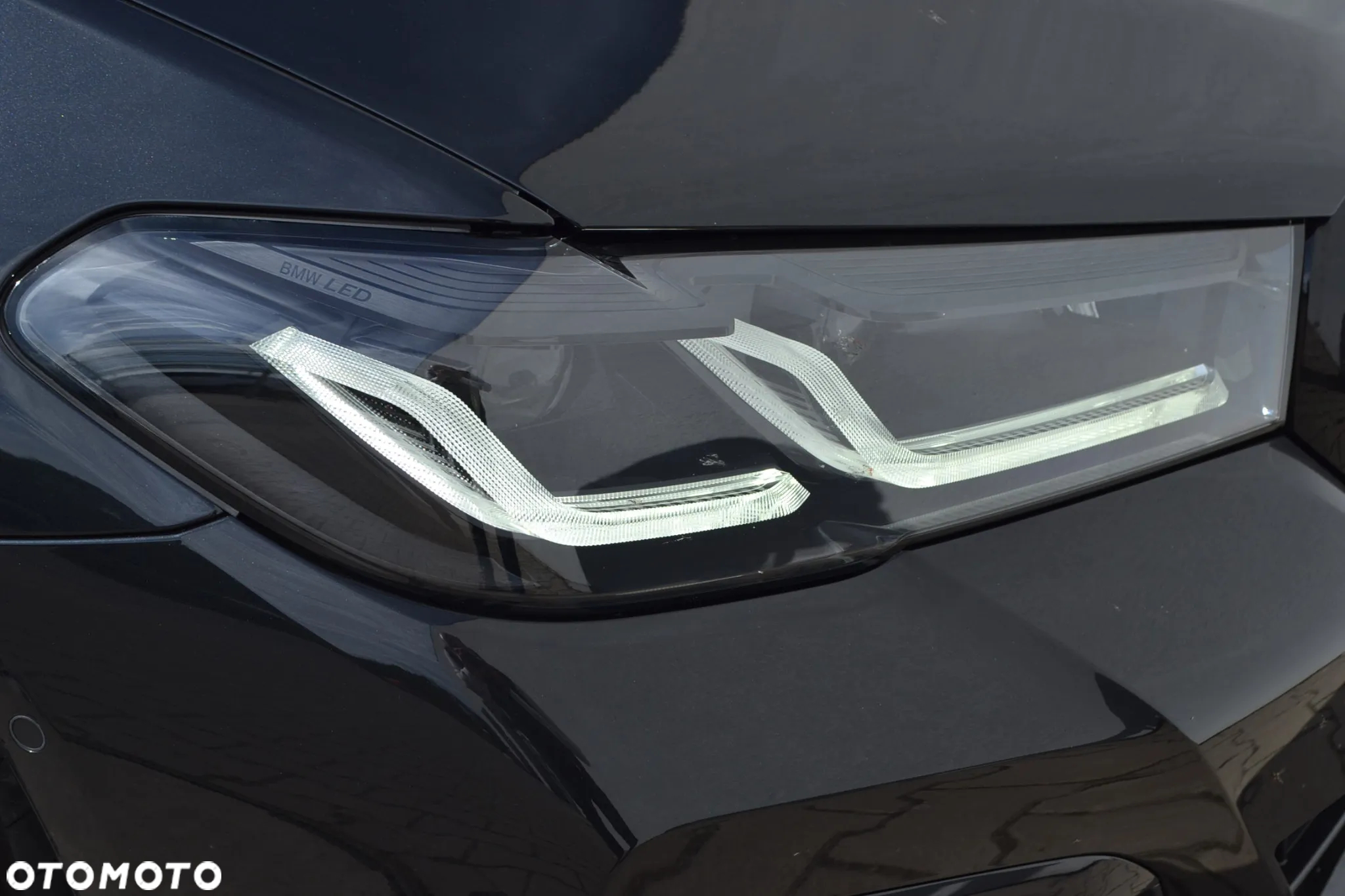 BMW Seria 5 540d xDrive Touring M Sport Edition - 13