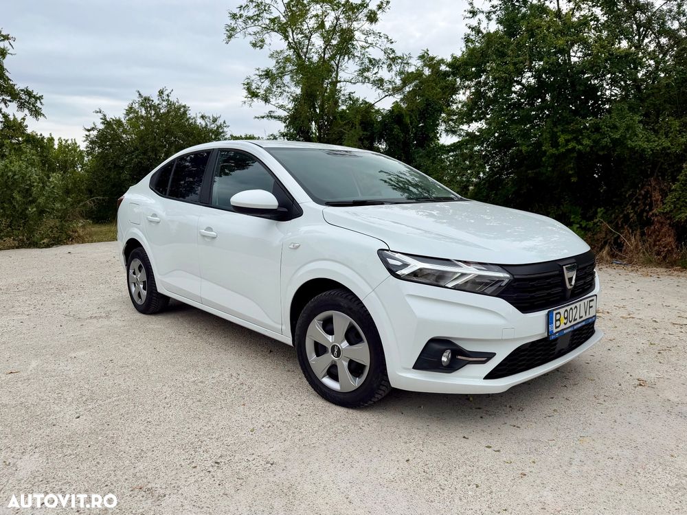 Dacia Logan TCe 90 Essential - 1