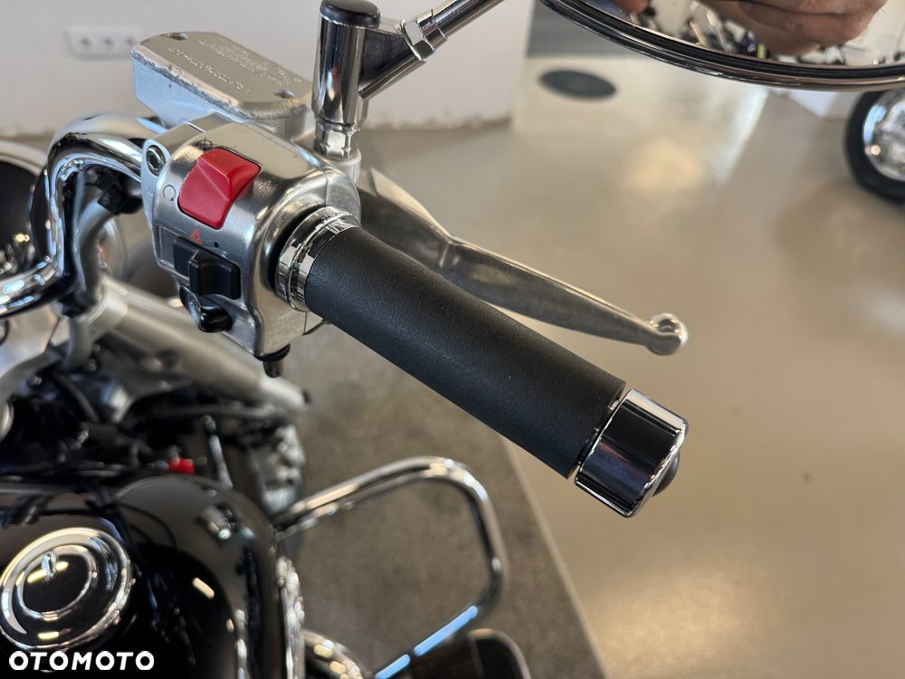 Yamaha Drag Star - 25