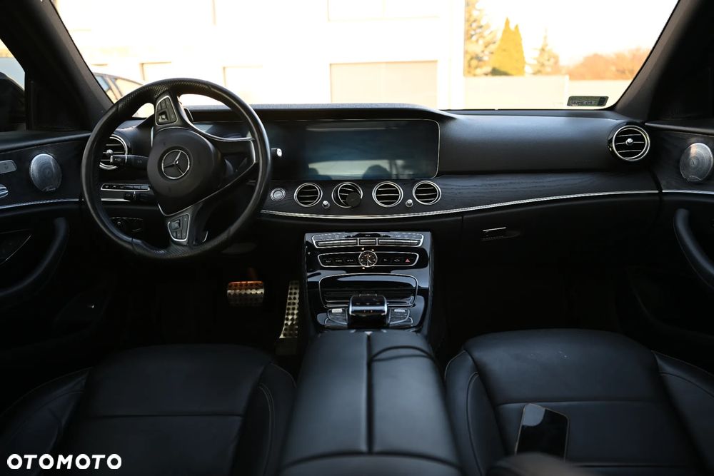 Mercedes-Benz Klasa E - 4