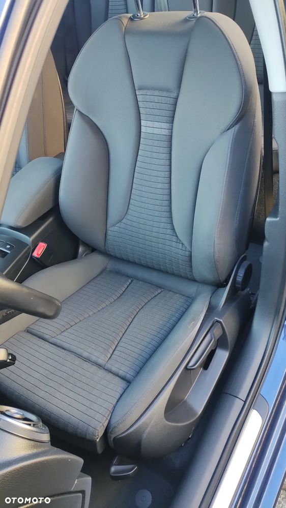 Audi A3 Sportback 1.6 TDI (clean diesel) Ambiente - 17
