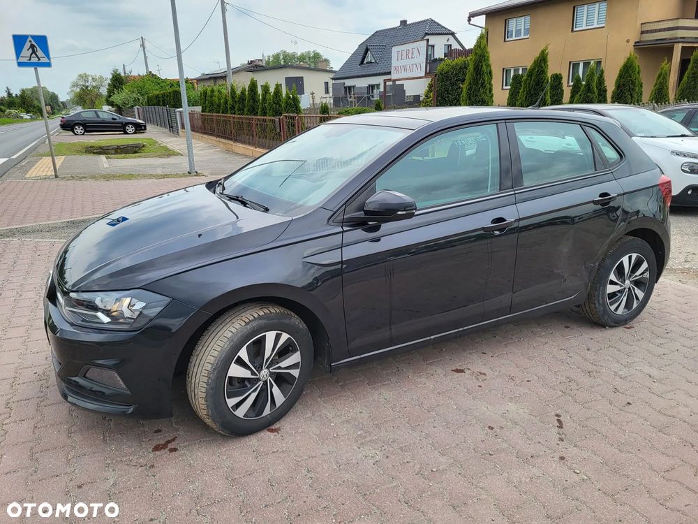 Volkswagen Polo - 1