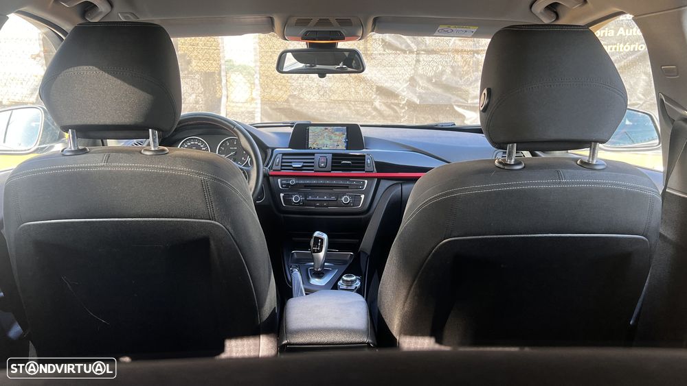 BMW 318 d Touring Auto Line Sport - 20