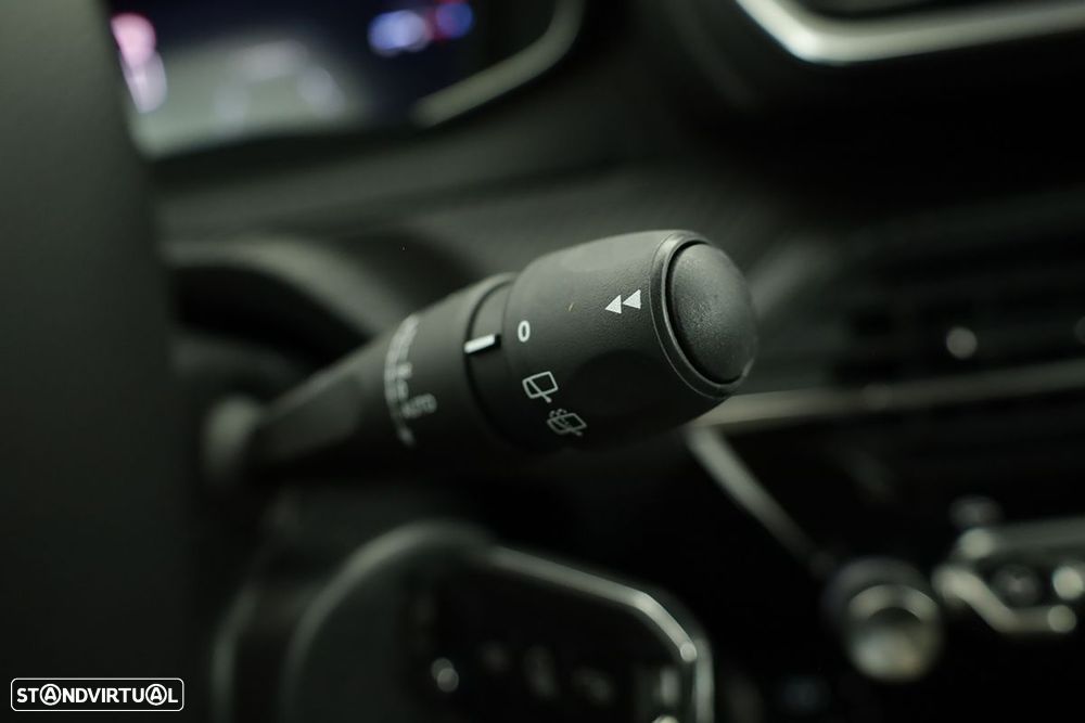 Peugeot 2008 1.2 PureTech Allure - 18