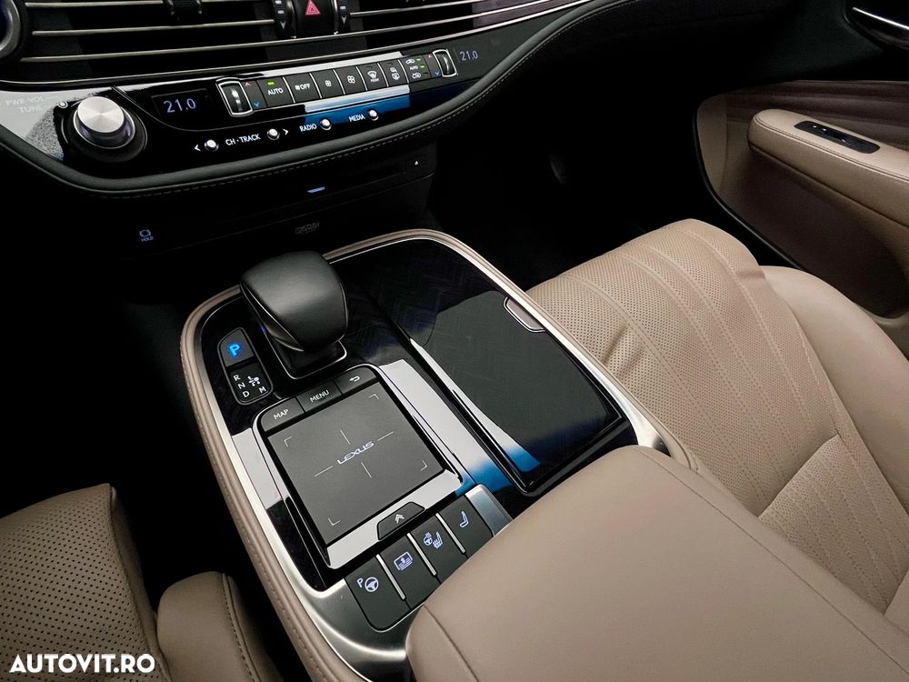 Lexus Seria LS - 33