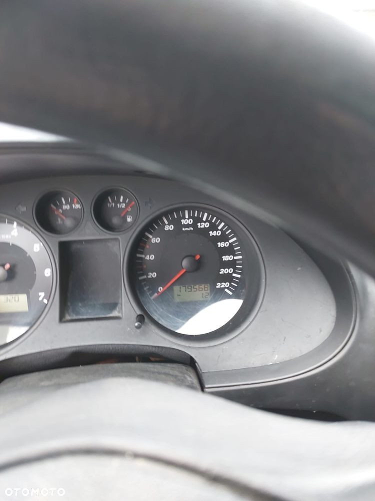 Seat Ibiza 1.4 16V Stella - 10