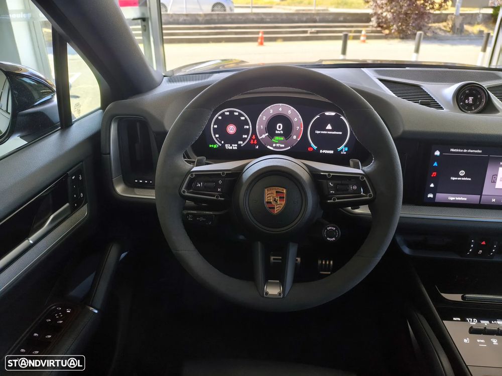 Porsche Cayenne Coupé E-Hybrid - 7