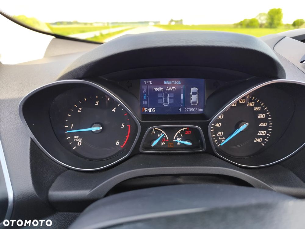 Ford Kuga 2.0 TDCi 4WD Titanium Plus - 25