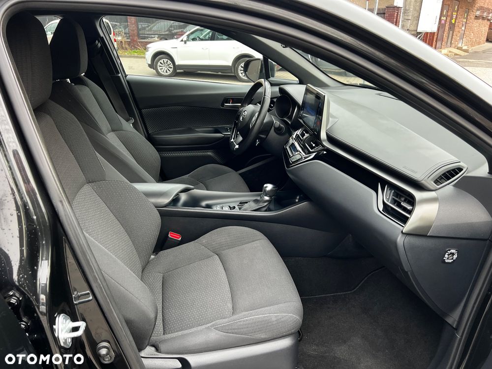 Toyota C-HR Business-Edition - 10