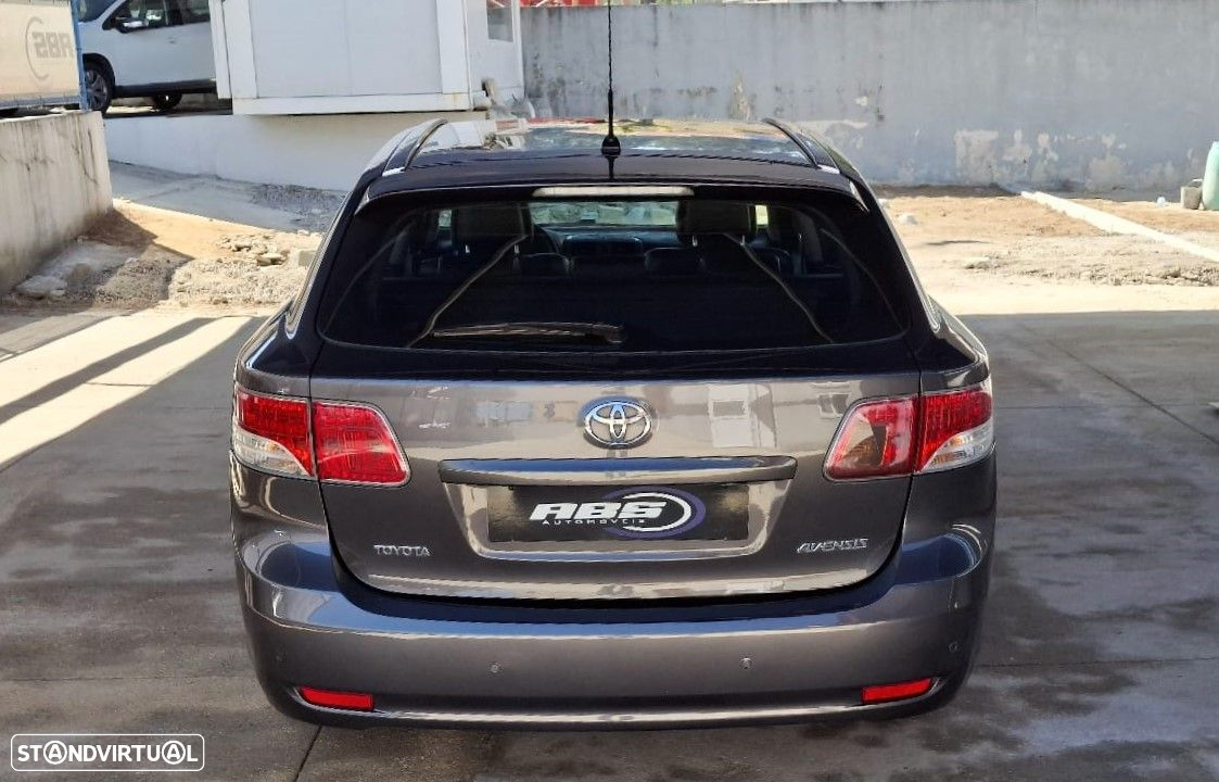 Toyota Avensis SW - 3