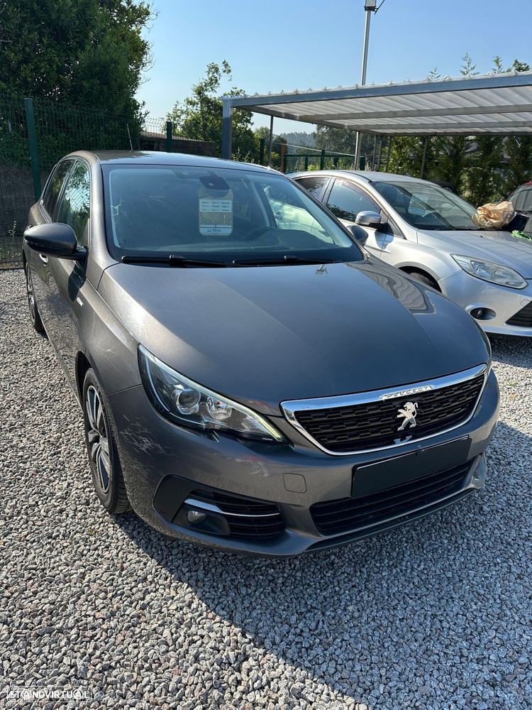 Peugeot 308 - 18