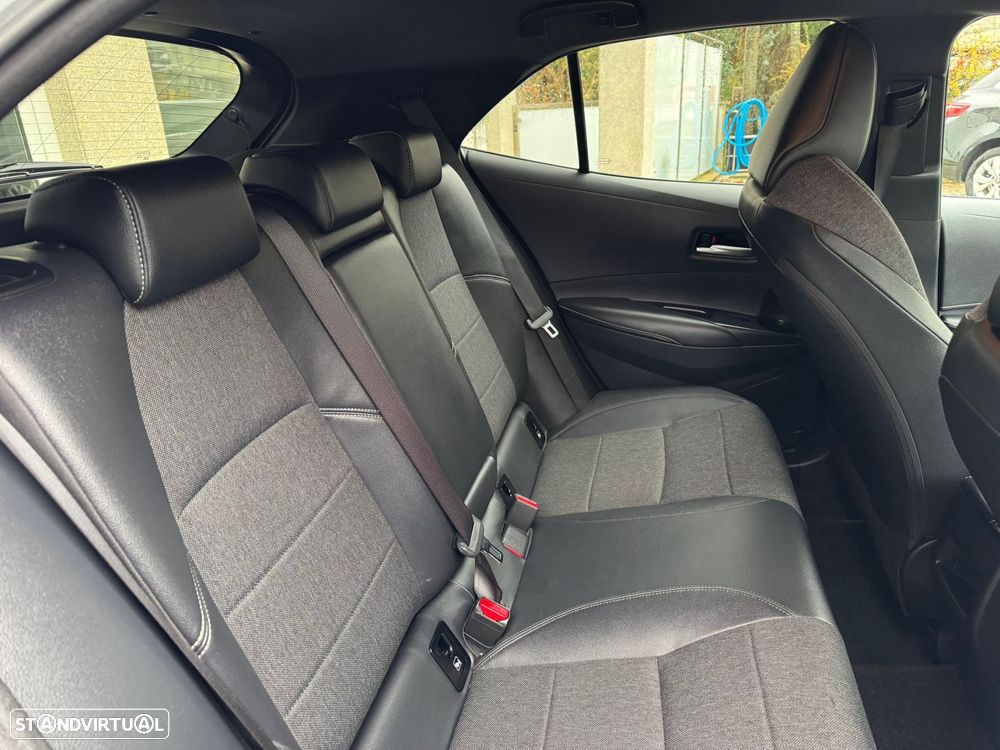 Toyota Corolla 1.8 Hybrid Comfort+P.Sport - 14