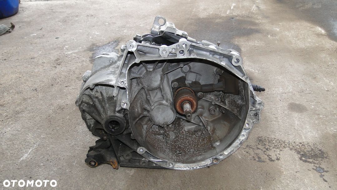 PEUGEOT 208 2008 C3 DS3 SKRZYNIA BIEGÓW AUTOMAT 1.6 EHDI 9801309210 20DR20 82tyś km - 1
