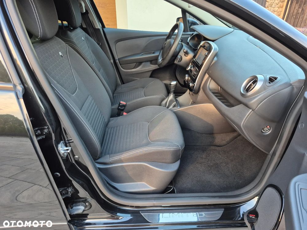 Renault Clio 1.2 16V 75 LIMITED - 34