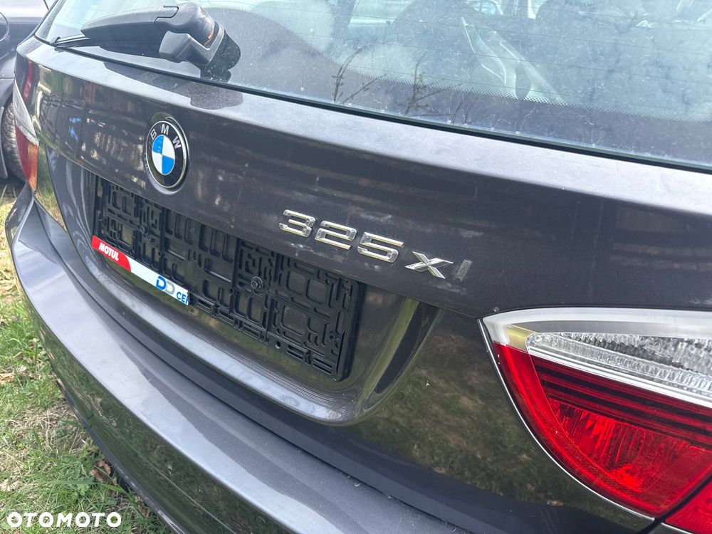 BMW Seria 3 325xi - 7