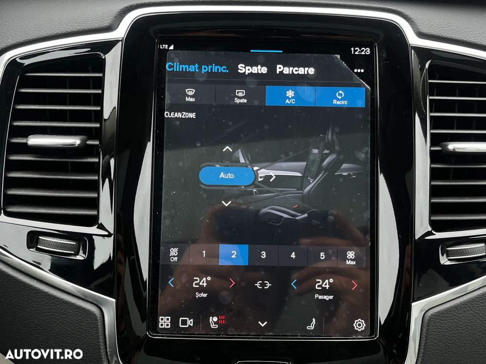 Volvo XC 90 T8 AWD PHEV Ultra Bright - 26