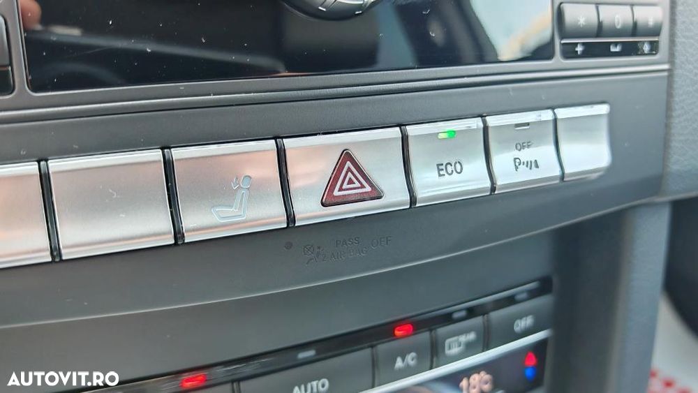 Mercedes-Benz E 220 CDI DPF BlueEFFICIENCY 7G-TRONIC Avantgarde - 18