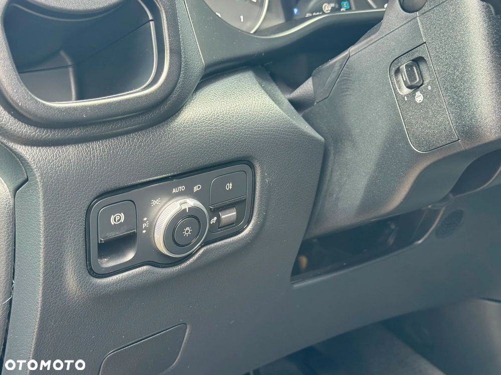 Mercedes-Benz Vito - 20