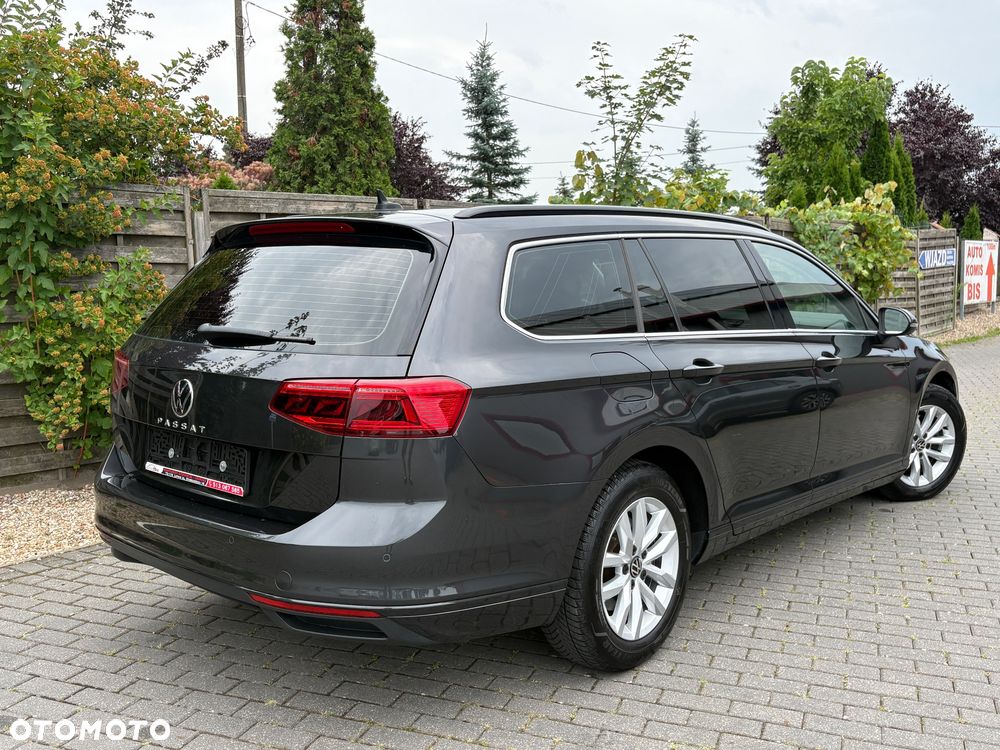 Volkswagen Passat 2.0 TDI (BlueMotion Technology) DSG Comfortline - 8