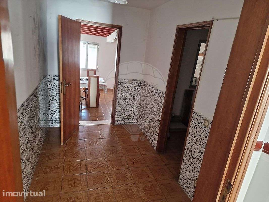 Moradia T2 para venda - Grande imagem: 2/10