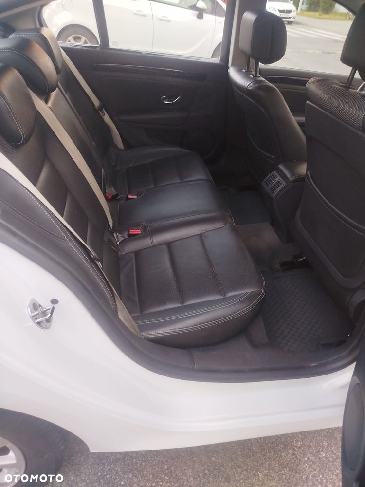 Renault Laguna 2.0 Bose Edition - 11