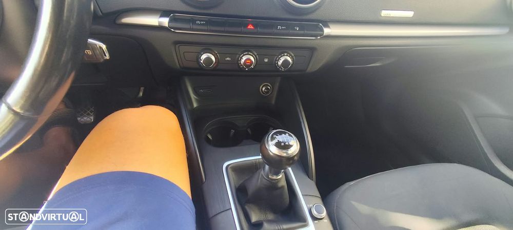 Audi A3 Sportback 1.6 TDI - 9