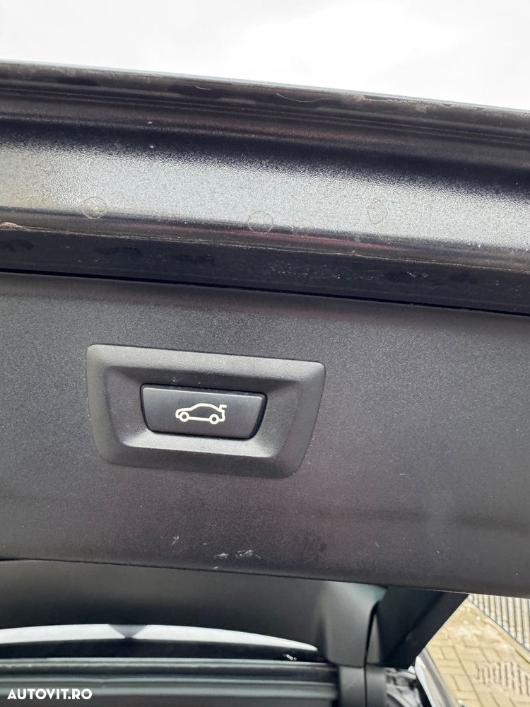 BMW Seria 5 520d Aut. - 14