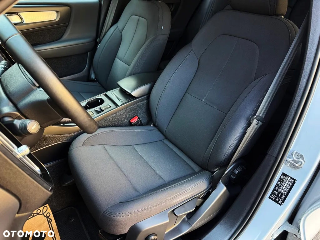 Volvo XC 40 D3 Momentum - 12