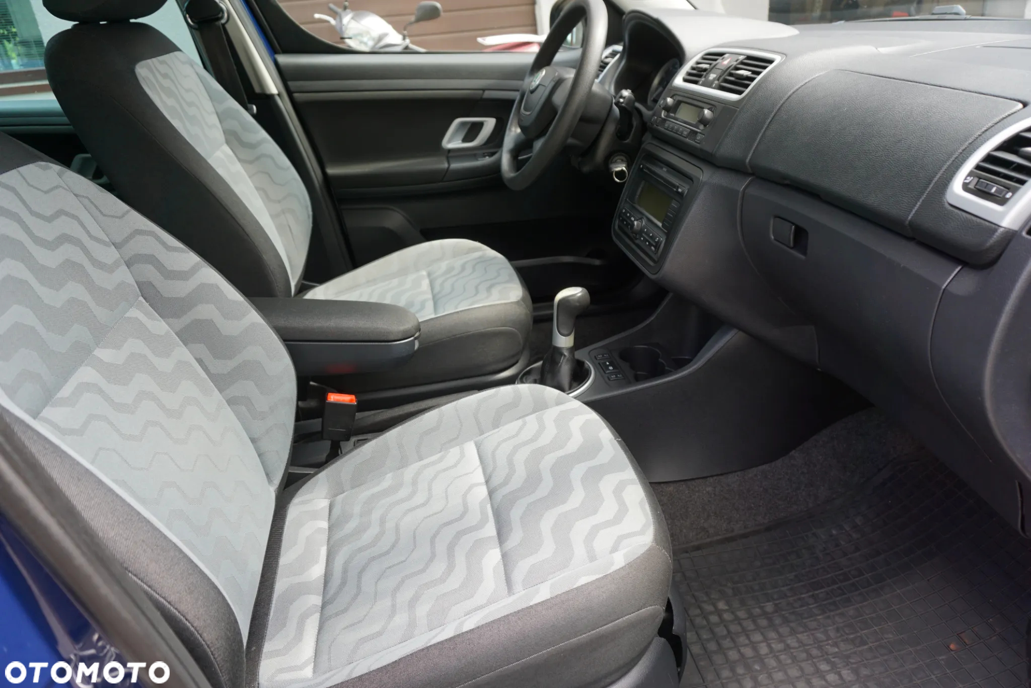 Skoda Roomster 1.2 12V HTP PLUS EDITION - 16