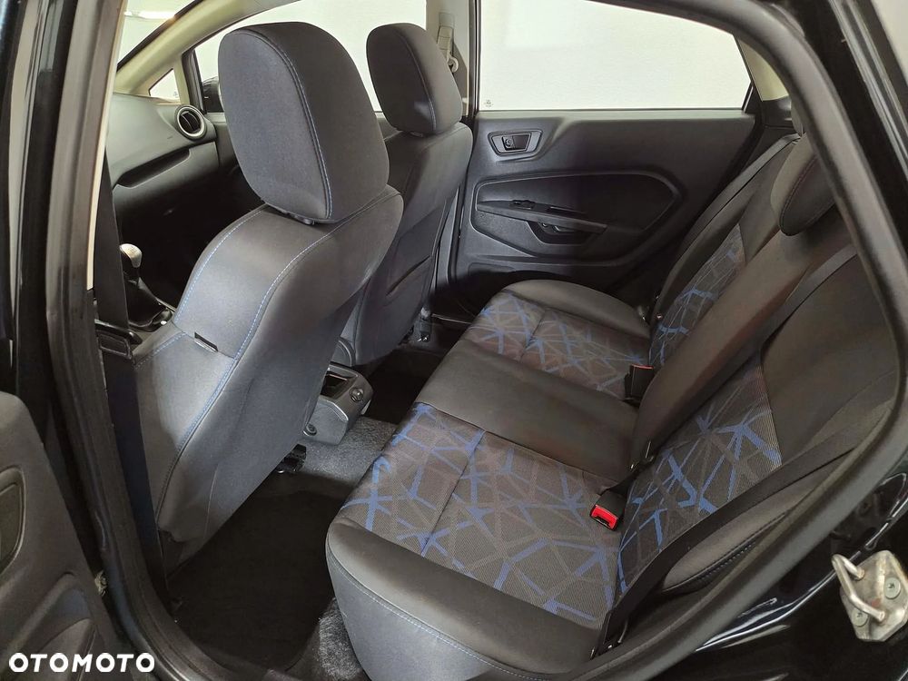 Ford Fiesta 1.6 Ti-VCT Titanium - 14
