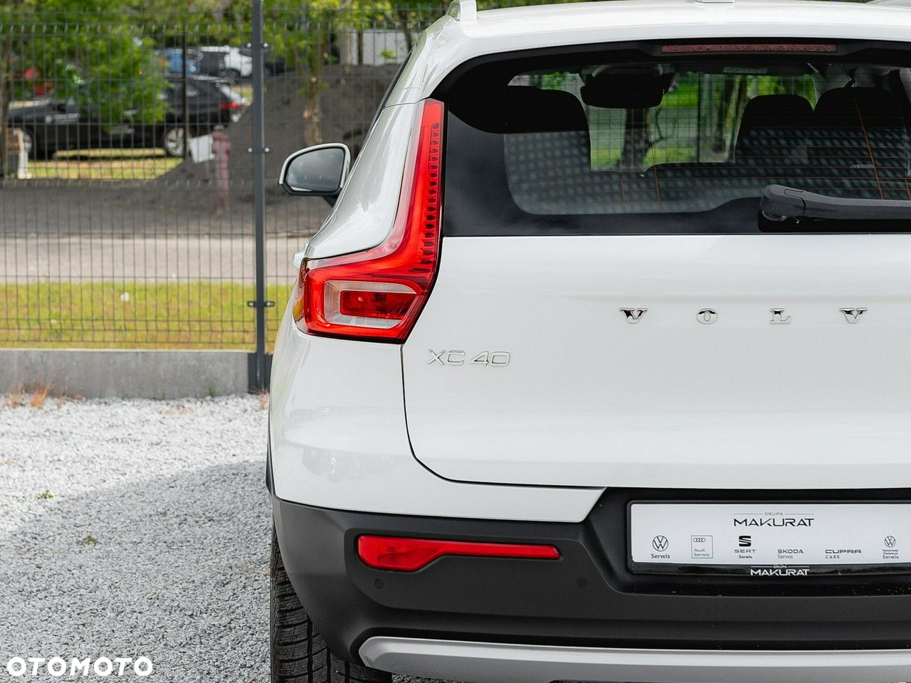 Volvo XC 40 T3 Momentum Pro - 12