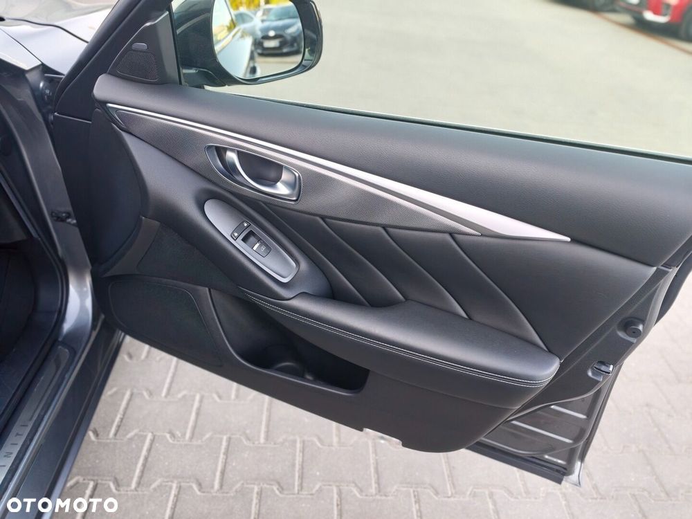 Infiniti Q50 Q50S Hybrid Sport Tech AWD - 24