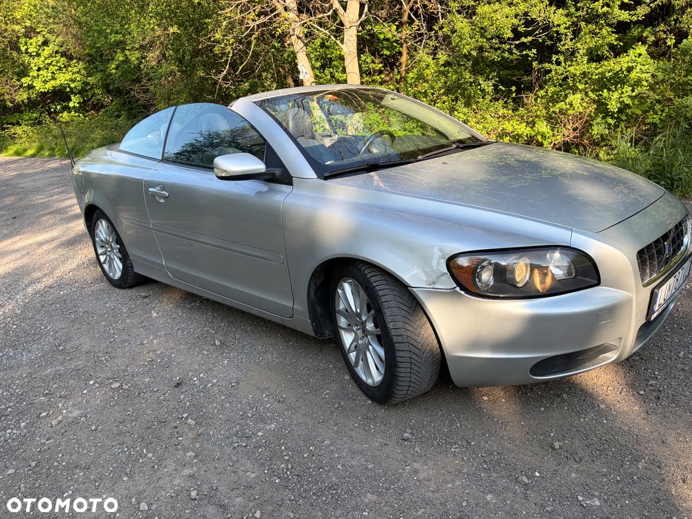 Volvo C70 2.4i Momentum - 16