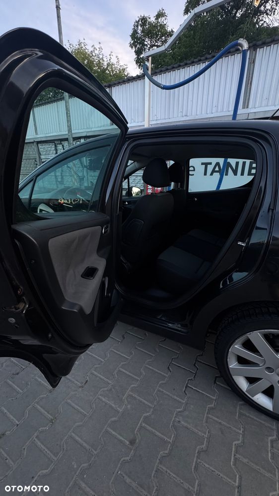 Peugeot 207 1.6 Premium - 16