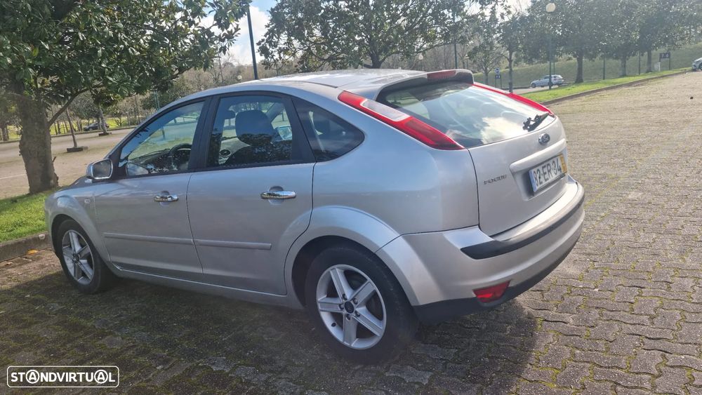 Ford Focus 1.6 TDCi Ghia - 3
