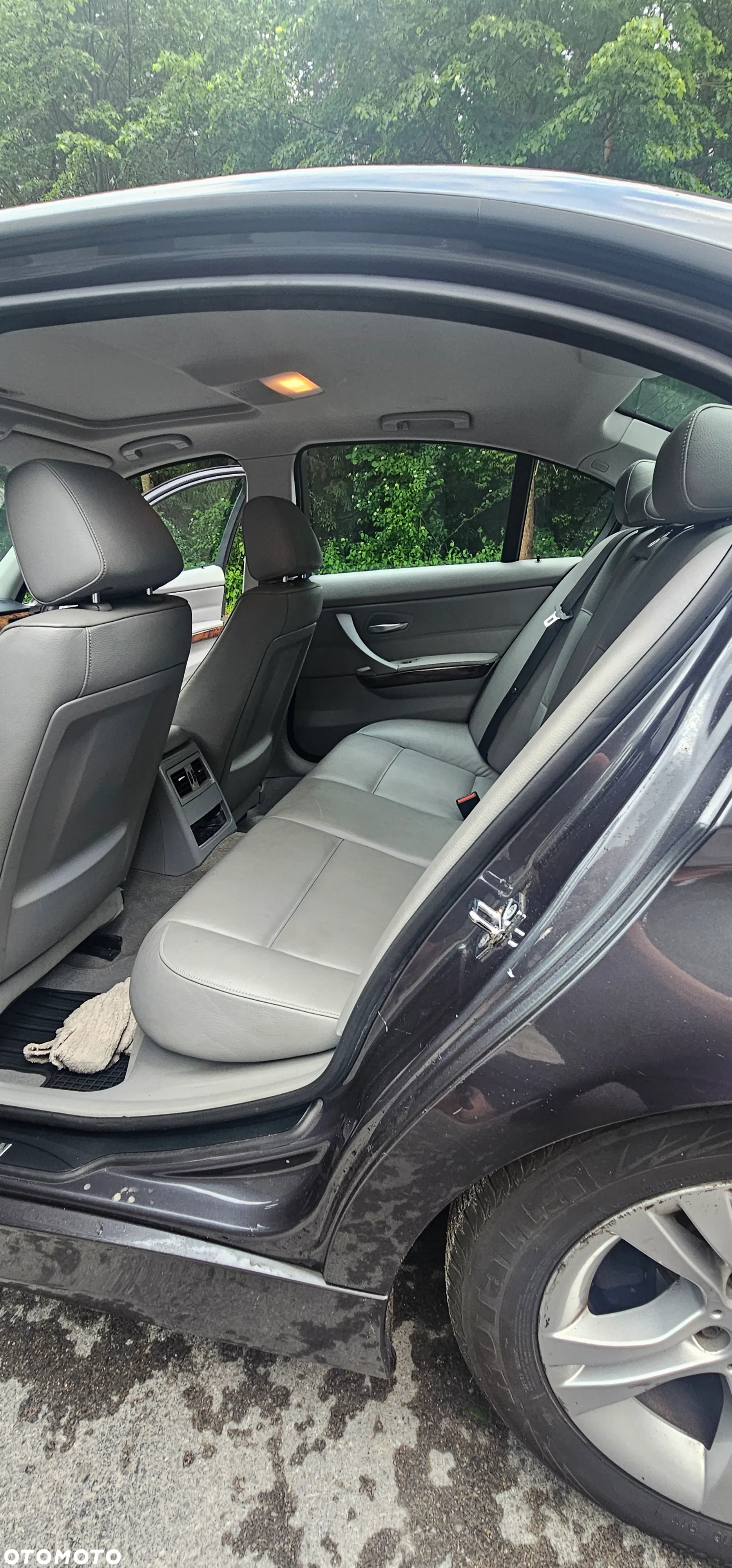 BMW Seria 3 318i - 5