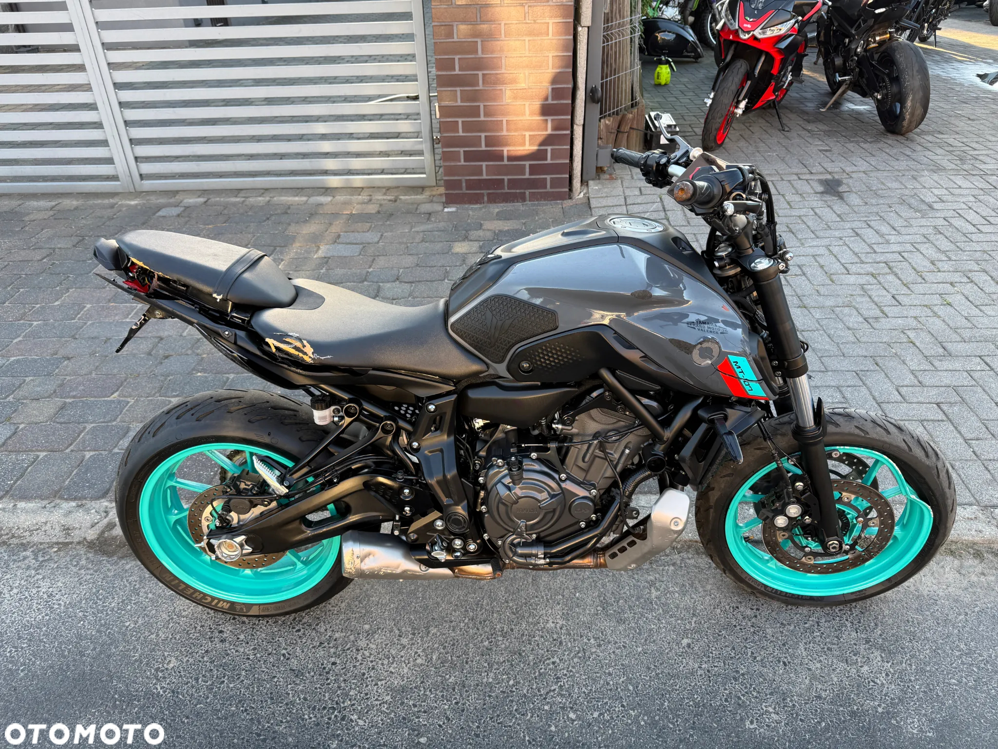 Yamaha MT - 4