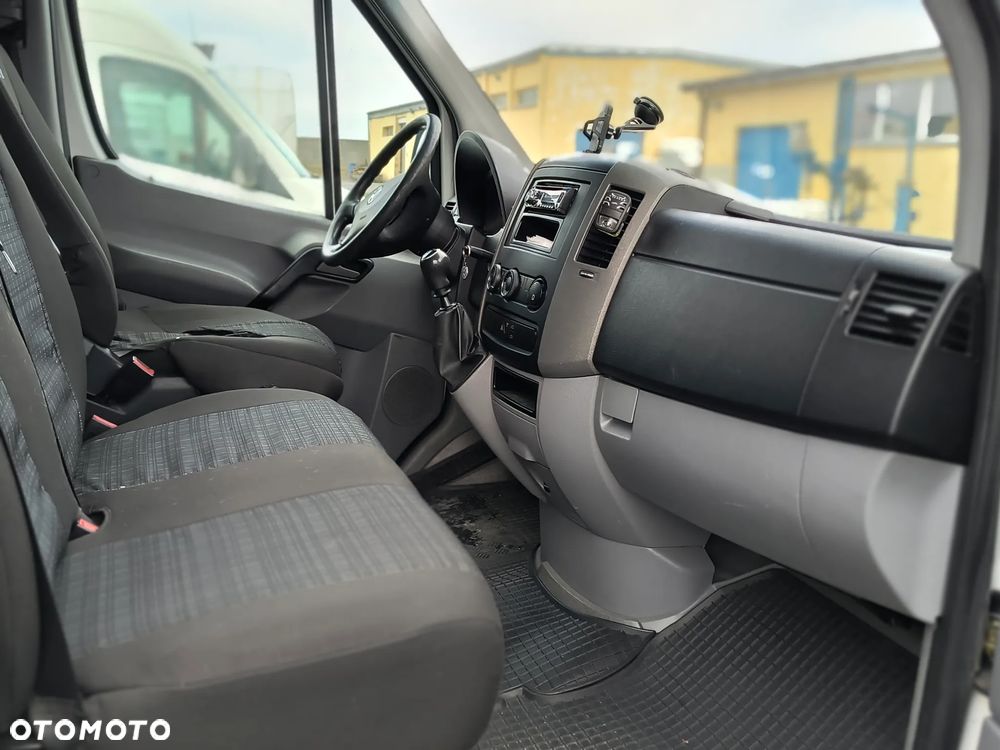 Volkswagen Crafter - 9