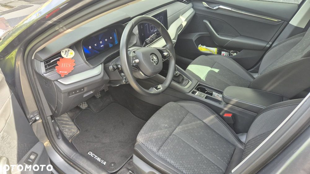 Skoda Octavia 1.5 TSI ACT Style - 6