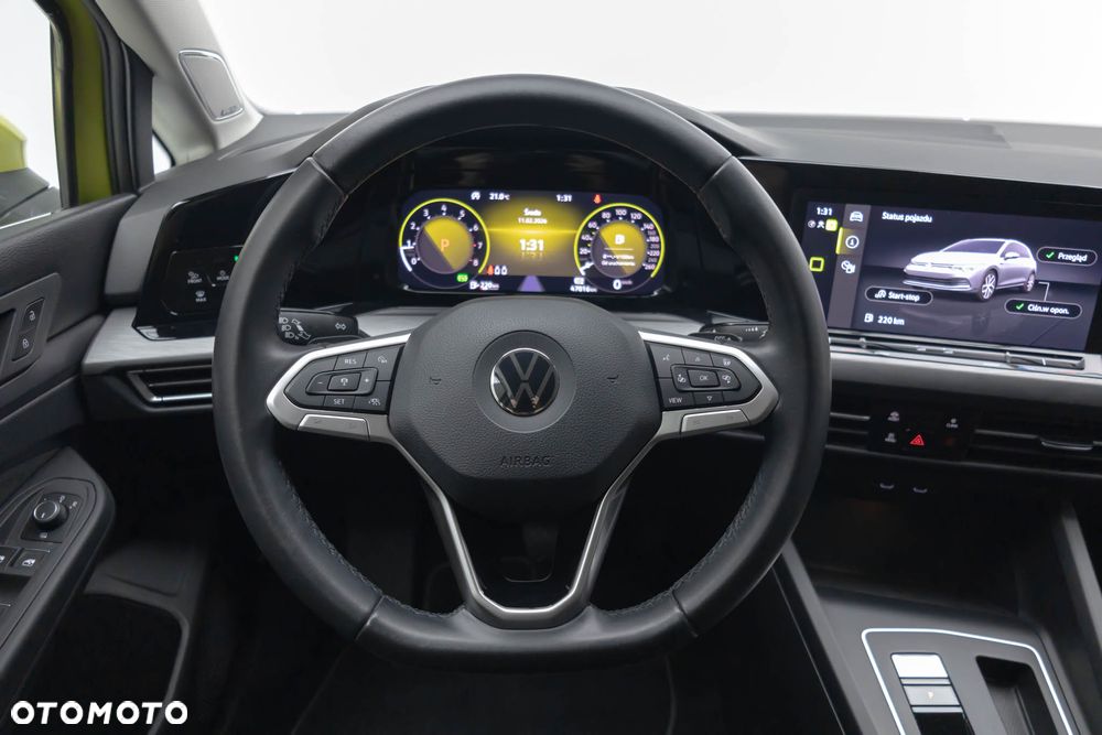 Volkswagen Golf - 16