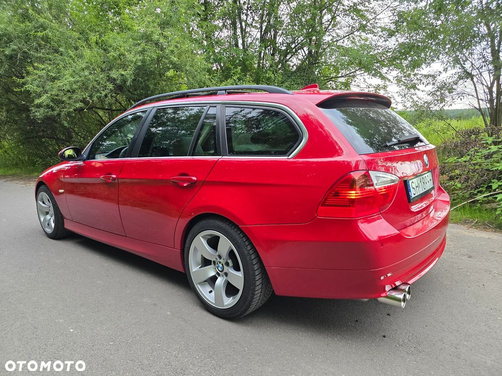 BMW Seria 3 325i - 12