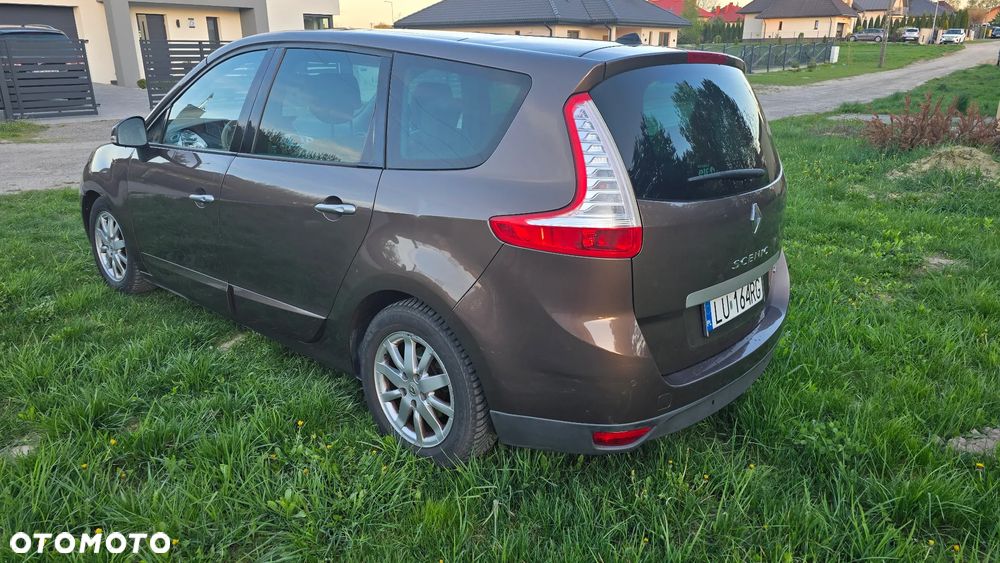 Renault Scenic dCi 110 LIMITED - 3